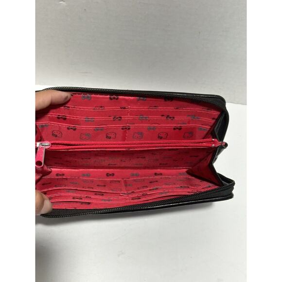 Hello Kitty Sanrio Black Wallet Red Lining HK Print Quilted Ladies Logo Zip Pull - Picture 6 of 9